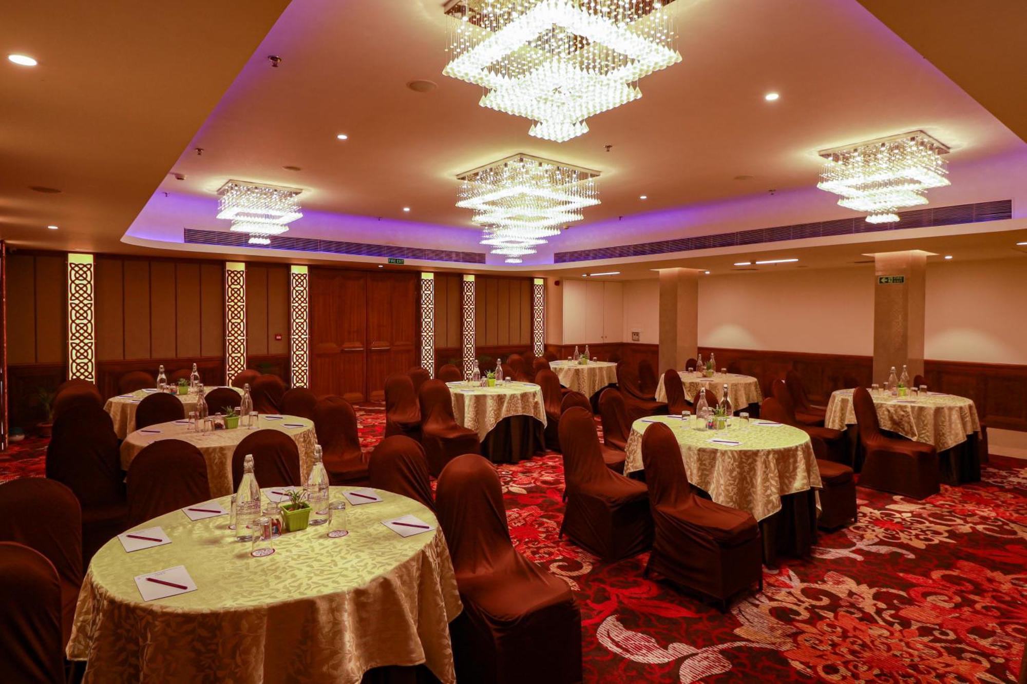 Hotel Ira By Orchid Bhuvanéšvar Exteriér fotografie