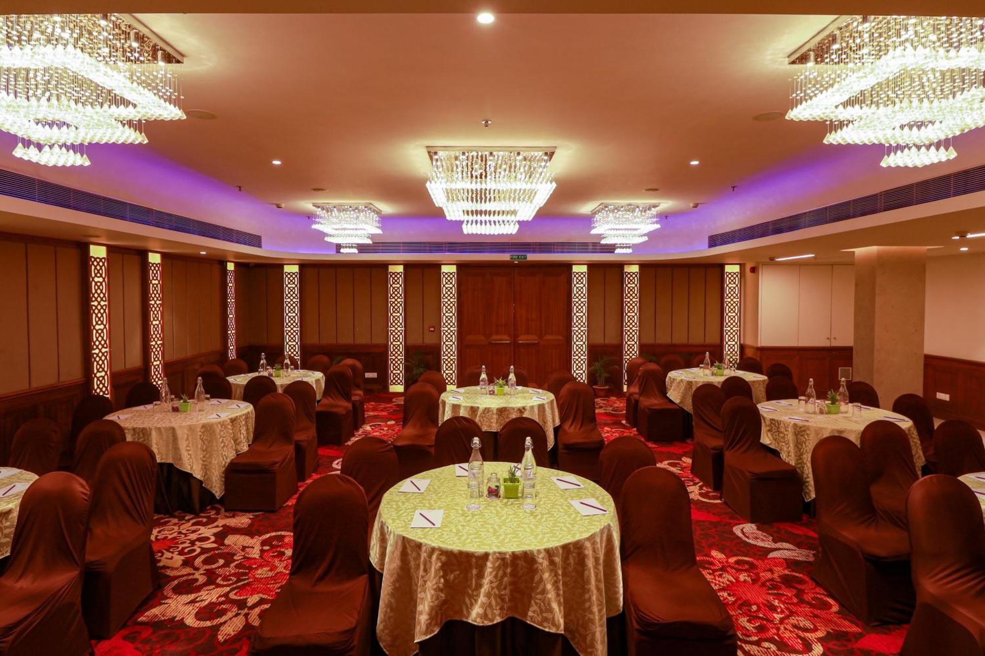 Hotel Ira By Orchid Bhuvanéšvar Exteriér fotografie